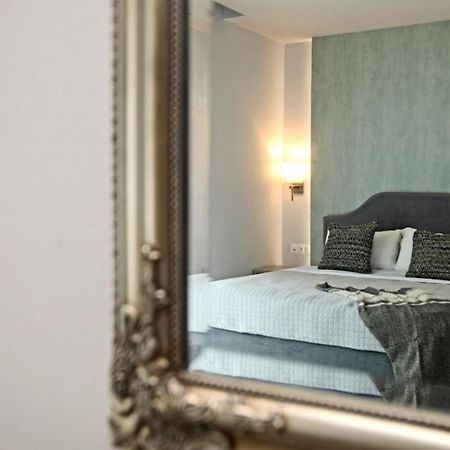 L G E Luxery Apartments เปฟโกโฮรี ภายนอก รูปภาพ